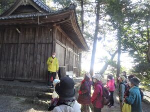 【焼津市】山の手未来の会「ふるさと探訪と蝋梅の香りを聴く会」